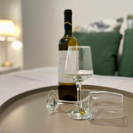 Elia Modern Apartment Atény Exteriér fotografie
